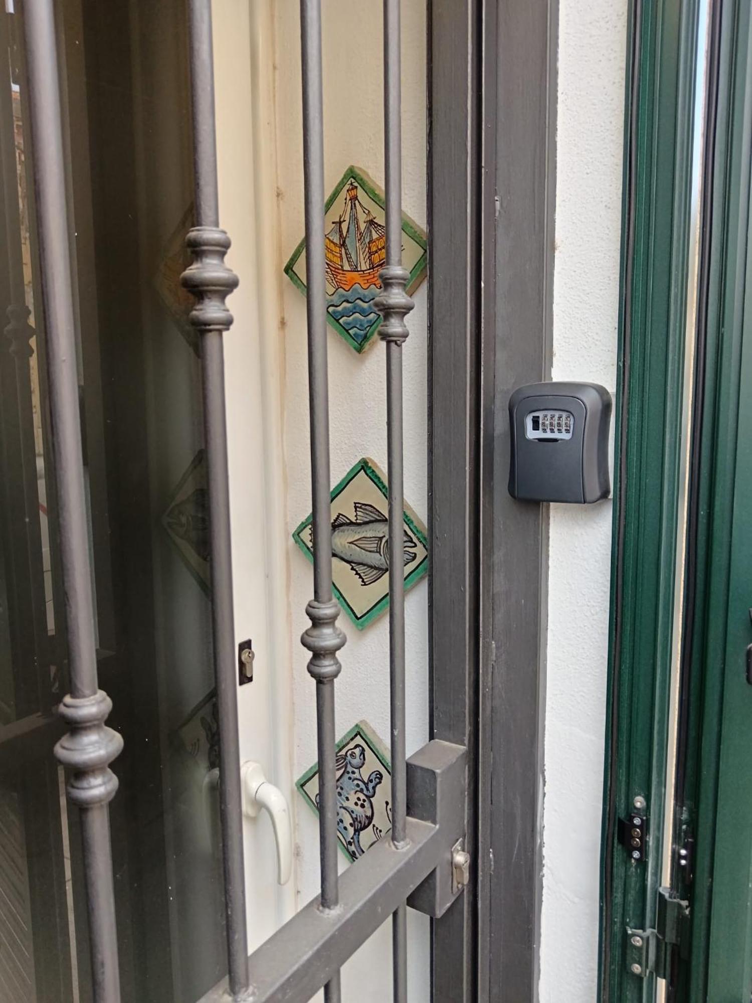Igiea Apartment Palermo Bagian luar foto